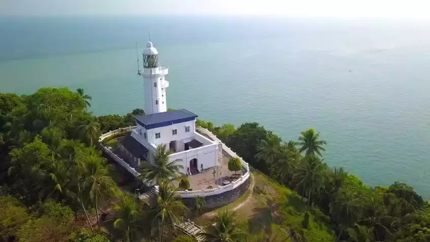 malaysia cape rachado lighthouse